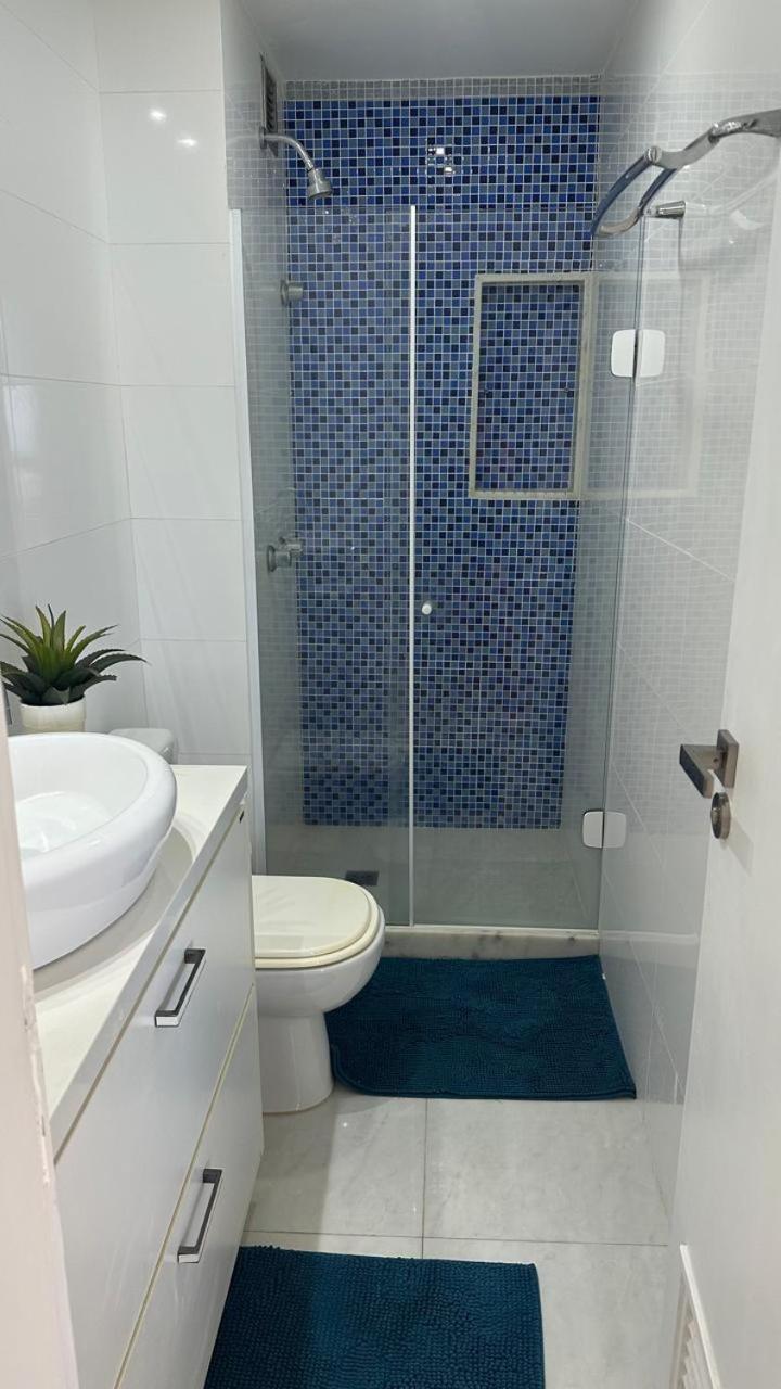 Lindo Apto No Melhor Lugar Da Barra Da Tijuca! Com Uma Vista De Tirar O Folego, Frente Para O Mar! Totalmente Equipado E Decorado Ao Lado Dos Melhores Hoteis E Quiosques Da Barra! Portaria 24H, Piscina, Sauna, Jacuzzi, Academia, Garagem, Wi-Fi, Lavan Rio de Janeiro Bagian luar foto