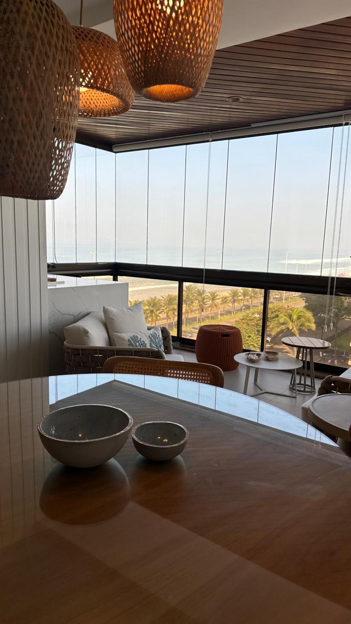 Lindo Apto No Melhor Lugar Da Barra Da Tijuca! Com Uma Vista De Tirar O Folego, Frente Para O Mar! Totalmente Equipado E Decorado Ao Lado Dos Melhores Hoteis E Quiosques Da Barra! Portaria 24H, Piscina, Sauna, Jacuzzi, Academia, Garagem, Wi-Fi, Lavan Rio de Janeiro Bagian luar foto